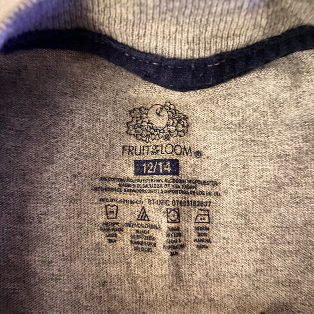 Fruit of the loom Girls ⛄️ “OLAF” T-shirt. New - Picture 3 of 3